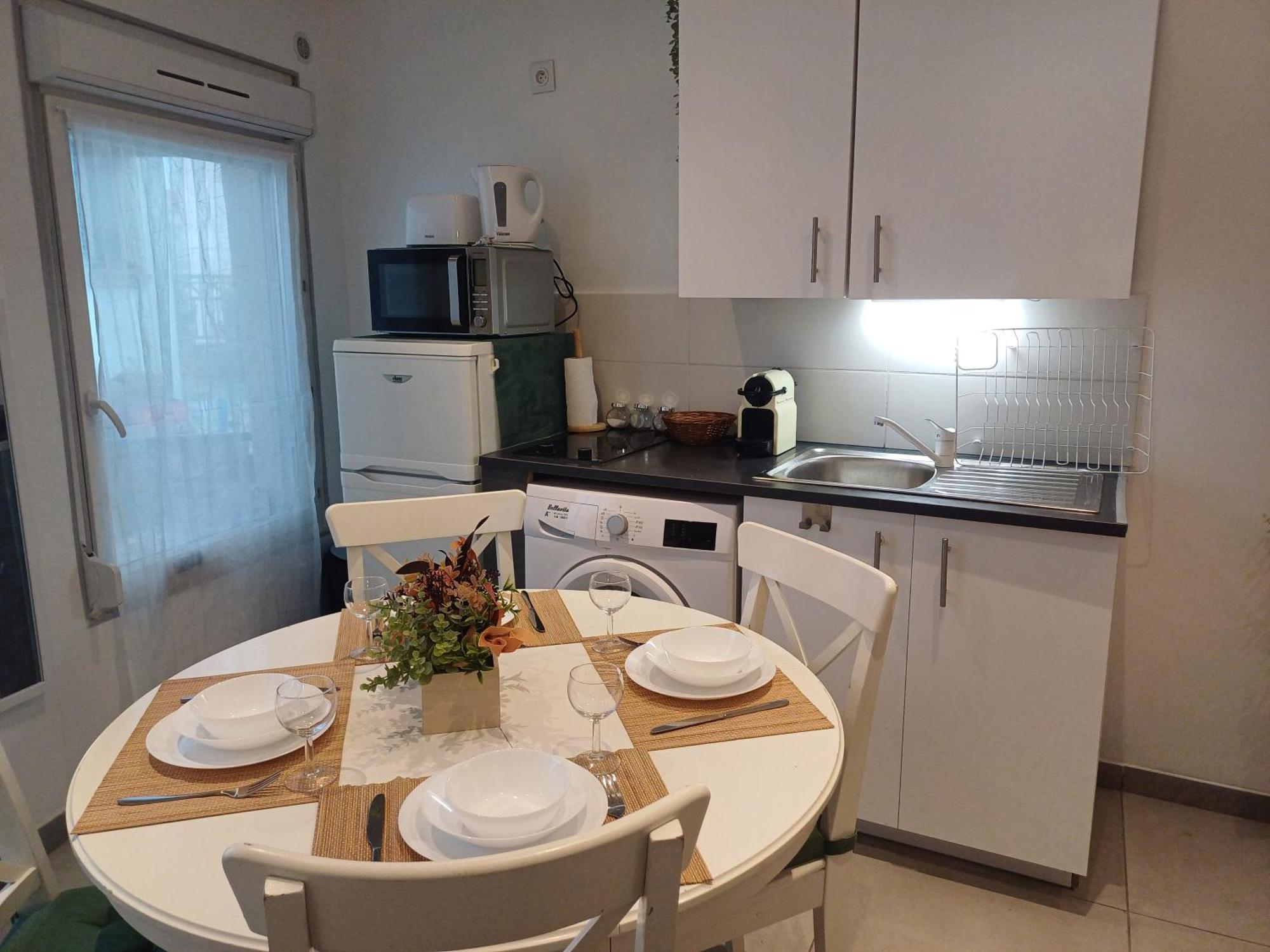 Super F2 A 5Mn Aeroport D'Orly Parking Prive Gratuit Apartment Paray-Vieille-Poste Exterior photo